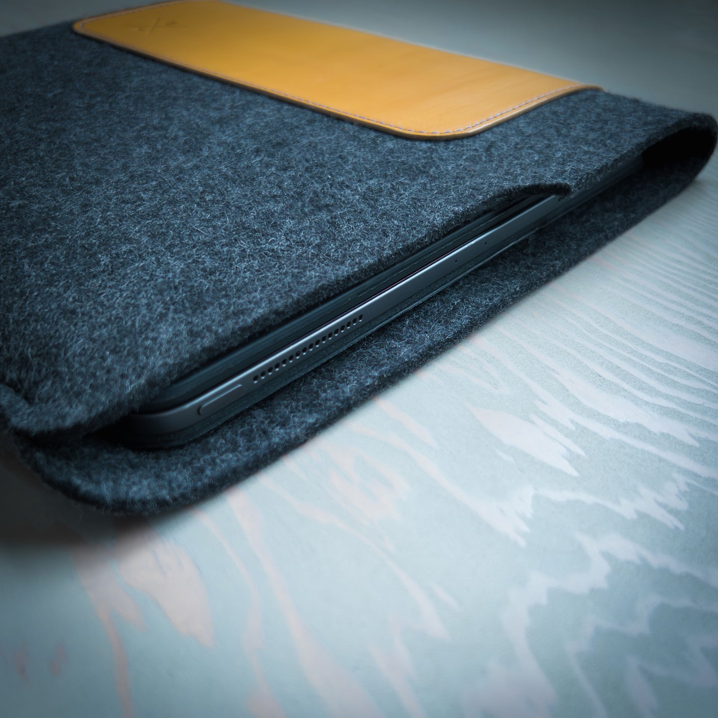 iPad Sleeve in Yellow Leather and Wool Felt Handmade in Canada
